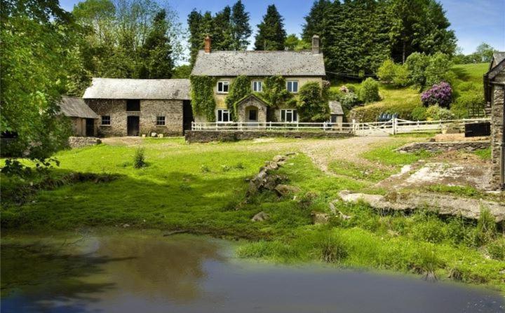 Zeal Farm Bed and Breakfast Dulverton Eksteriør billede